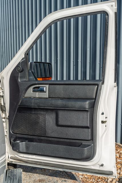 2017 Ford Expedition Limited 4X4 / 7 PASSENGER / LOADED / CLEAN CARFAX | Austin, TX | Rocky Mountain Truck Stop Austin 2017 Ford Expedition Limited 4X4 / 7 PASSENGER / LOADED / CLEAN CARFAX | Austin, TX | Rocky Mountain Truck Stop Austin