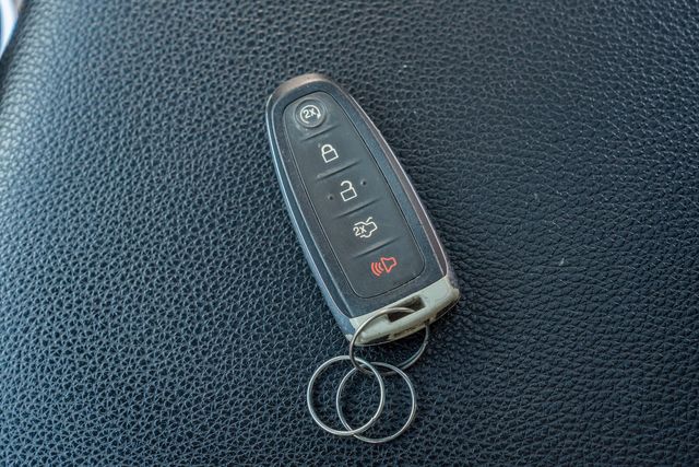 2017 Ford Expedition Limited 4X4 / 7 PASSENGER / LOADED / CLEAN CARFAX | Austin, TX | Rocky Mountain Truck Stop Austin 2017 Ford Expedition Limited 4X4 / 7 PASSENGER / LOADED / CLEAN CARFAX | Austin, TX | Rocky Mountain Truck Stop Austin