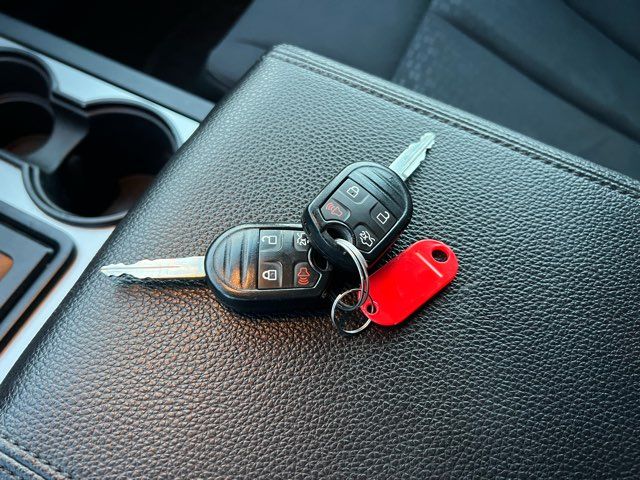 2017 Ford Expedition One Owner | Dickinson, ND | Heiser Motors