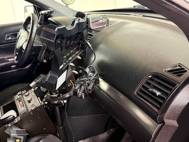 2017 Ford Explorer Police Interceptor Utility | Houston, TX | Houston Auto Credit 2017 Ford Explorer Police Interceptor Utility | Houston, TX | Houston Auto Credit