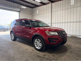 2017 Ford EXPLORER Base | Houston, TX | Texas Star Motors