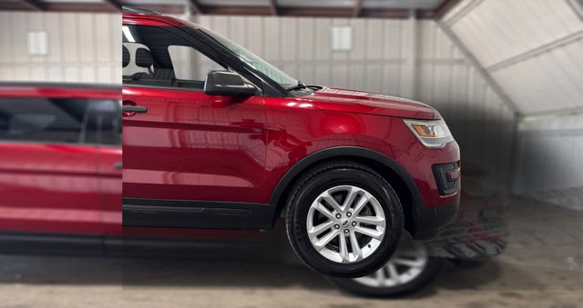 2017 Ford EXPLORER Base 2017 Ford EXPLORER Base