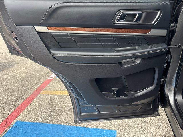 2017 Ford Explorer Platinum | San Antonio, TX | Clear Choice Automotive South 2017 Ford Explorer Platinum | San Antonio, TX | Clear Choice Automotive South