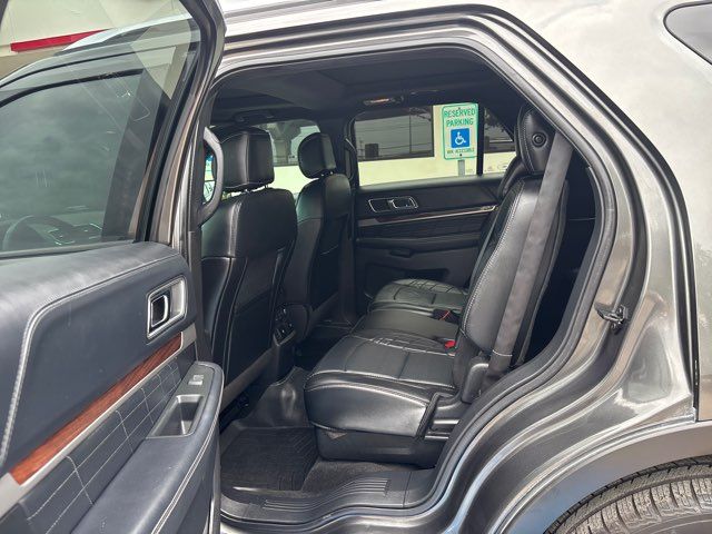 2017 Ford Explorer Platinum | San Antonio, TX | Clear Choice Automotive South 2017 Ford Explorer Platinum | San Antonio, TX | Clear Choice Automotive South