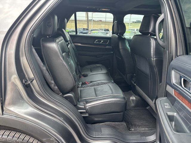 2017 Ford Explorer Platinum | San Antonio, TX | Clear Choice Automotive South 2017 Ford Explorer Platinum | San Antonio, TX | Clear Choice Automotive South