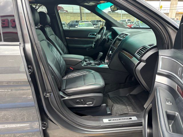 2017 Ford Explorer Platinum | San Antonio, TX | Clear Choice Automotive South 2017 Ford Explorer Platinum | San Antonio, TX | Clear Choice Automotive South