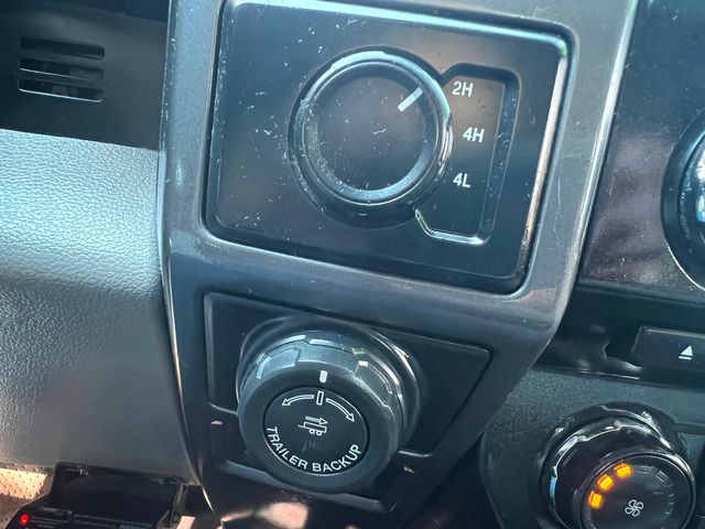 2017 Ford F-150 4X4 CREW XLT