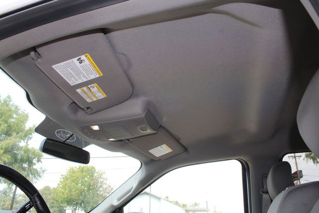 2017 Ford F-150 Crew Cab 4X4 XLT | Irving, Texas | Lonestar Automart Inc. 2017 Ford F-150 Crew Cab 4X4 XLT | Irving, Texas | Lonestar Automart Inc.