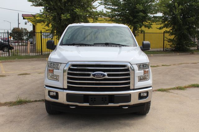 2017 Ford F-150 Crew Cab 4X4 XLT | Irving, Texas | Lonestar Automart Inc. 2017 Ford F-150 Crew Cab 4X4 XLT | Irving, Texas | Lonestar Automart Inc.