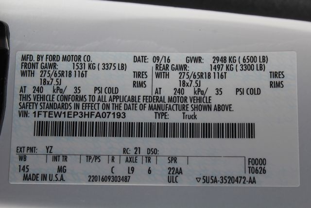 2017 Ford F-150 Crew Cab 4X4 XLT | Irving, Texas | Lonestar Automart Inc. 2017 Ford F-150 Crew Cab 4X4 XLT | Irving, Texas | Lonestar Automart Inc.