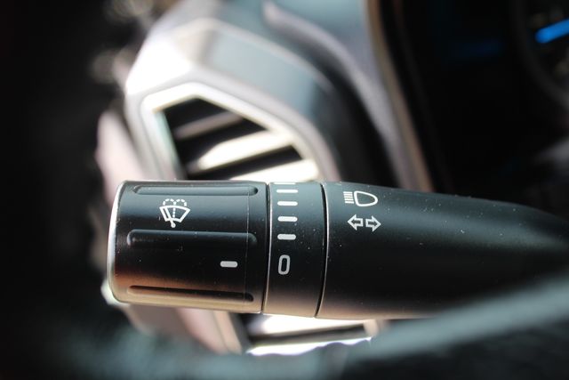 2017 Ford F-150 Crew Cab 4X4 XLT | Irving, Texas | Lonestar Automart Inc. 2017 Ford F-150 Crew Cab 4X4 XLT | Irving, Texas | Lonestar Automart Inc.