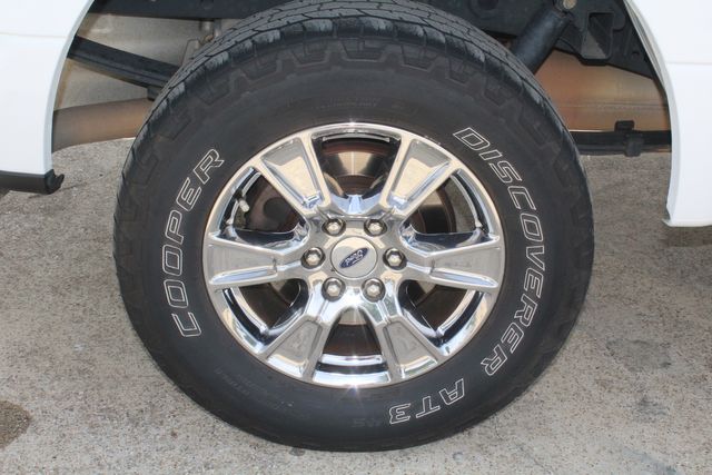 2017 Ford F-150 Crew Cab 4X4 XLT | Irving, Texas | Lonestar Automart Inc. 2017 Ford F-150 Crew Cab 4X4 XLT | Irving, Texas | Lonestar Automart Inc.