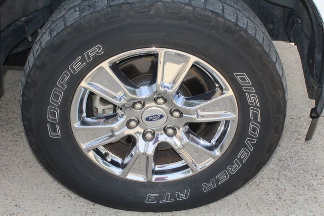 2017 Ford F-150 Crew Cab 4X4 XLT | Irving, Texas | Lonestar Automart Inc. 2017 Ford F-150 Crew Cab 4X4 XLT | Irving, Texas | Lonestar Automart Inc.