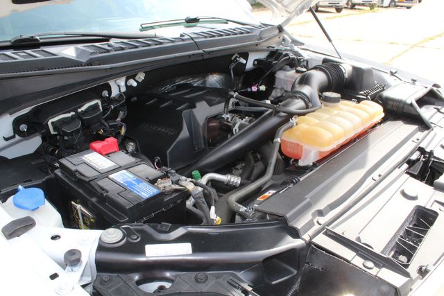 2017 Ford F-150 Crew Cab 4X4 XLT | Irving, Texas | Lonestar Automart Inc. 2017 Ford F-150 Crew Cab 4X4 XLT | Irving, Texas | Lonestar Automart Inc.