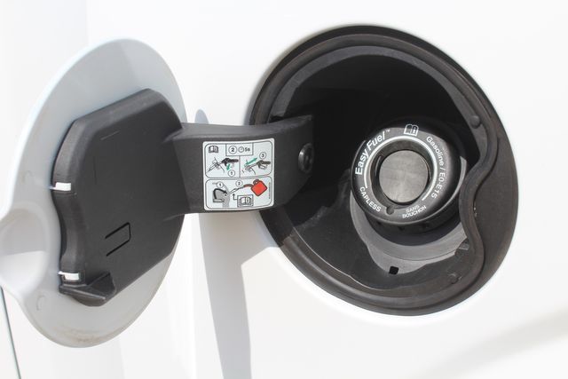 2017 Ford F-150 Crew Cab 4X4 XLT | Irving, Texas | Lonestar Automart Inc. 2017 Ford F-150 Crew Cab 4X4 XLT | Irving, Texas | Lonestar Automart Inc.