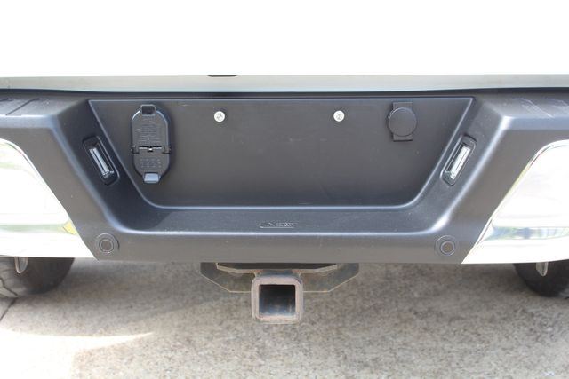 2017 Ford F-150 Crew Cab 4X4 XLT | Irving, Texas | Lonestar Automart Inc. 2017 Ford F-150 Crew Cab 4X4 XLT | Irving, Texas | Lonestar Automart Inc.