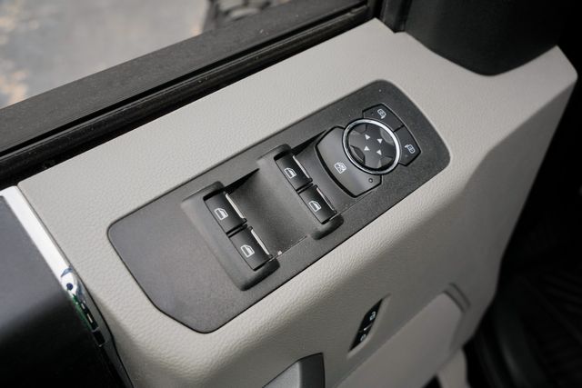 2017 Ford F-150 XLT RWD W/ UPGRADES / CLEAN CARFAX / TEXAS OWNED | Austin, TX | Rocky Mountain Truck Stop Austin