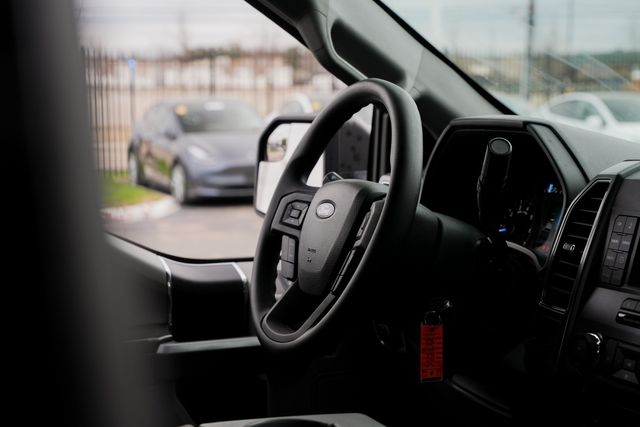 2017 Ford F-150 XLT RWD W/ UPGRADES / CLEAN CARFAX / TEXAS OWNED | Austin, TX | Rocky Mountain Truck Stop Austin 2017 Ford F-150 XLT RWD W/ UPGRADES / CLEAN CARFAX / TEXAS OWNED | Austin, TX | Rocky Mountain Truck Stop Austin