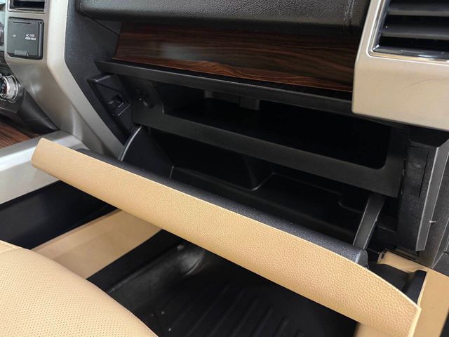 2017 Ford F-150 Lariat 4x4 4dr SuperCrew 5.5 ft. SB | Houston, TX | Houston Auto Credit 2017 Ford F-150 Lariat 4x4 4dr SuperCrew 5.5 ft. SB | Houston, TX | Houston Auto Credit