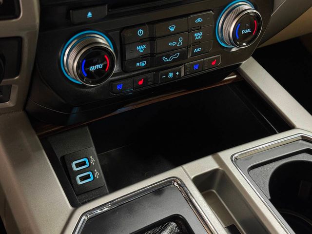 2017 Ford F-150 Lariat 4x4 4dr SuperCrew 5.5 ft. SB | Houston, TX | Houston Auto Credit 2017 Ford F-150 Lariat 4x4 4dr SuperCrew 5.5 ft. SB | Houston, TX | Houston Auto Credit