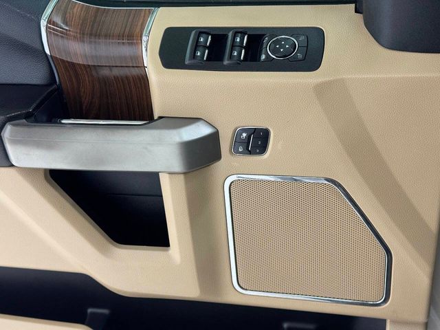 2017 Ford F-150 Lariat 4x4 4dr SuperCrew 5.5 ft. SB | Houston, TX | Houston Auto Credit 2017 Ford F-150 Lariat 4x4 4dr SuperCrew 5.5 ft. SB | Houston, TX | Houston Auto Credit