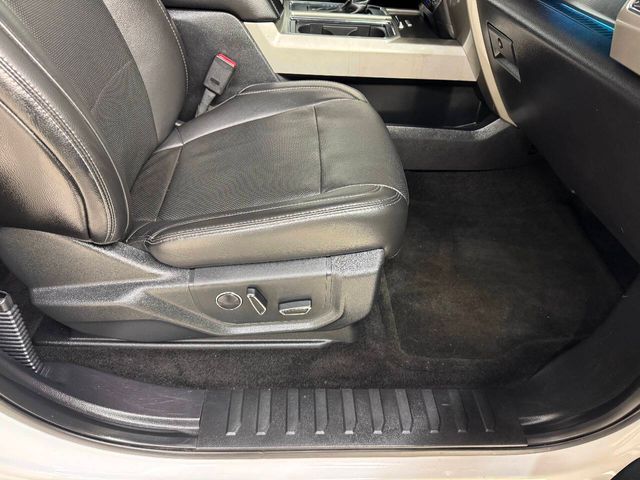 2017 Ford F-150 Lariat 4x2 4dr SuperCrew 6.5 ft. SB | Houston, TX | Houston Auto Credit 2017 Ford F-150 Lariat 4x2 4dr SuperCrew 6.5 ft. SB | Houston, TX | Houston Auto Credit