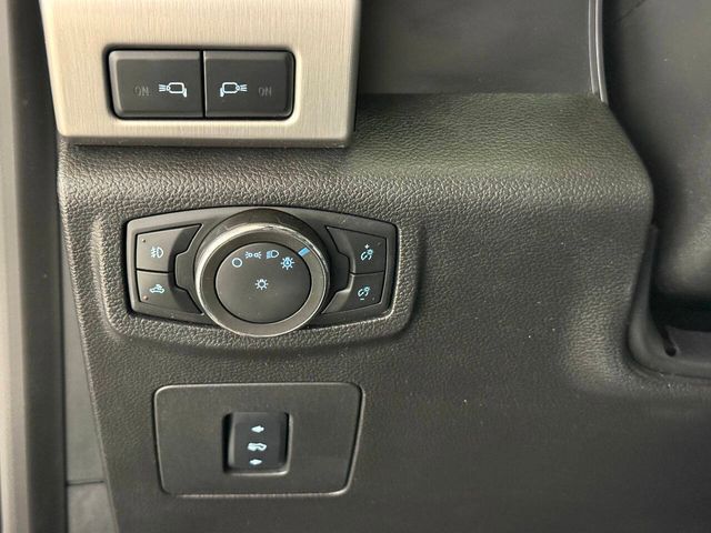 2017 Ford F-150 Platinum 4x4 4dr SuperCrew 5.5 ft. SB | Houston, TX | Houston Auto Credit 2017 Ford F-150 Platinum 4x4 4dr SuperCrew 5.5 ft. SB | Houston, TX | Houston Auto Credit