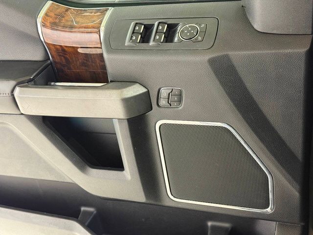 2017 Ford F-150 Platinum 4x4 4dr SuperCrew 5.5 ft. SB | Houston, TX | Houston Auto Credit 2017 Ford F-150 Platinum 4x4 4dr SuperCrew 5.5 ft. SB | Houston, TX | Houston Auto Credit