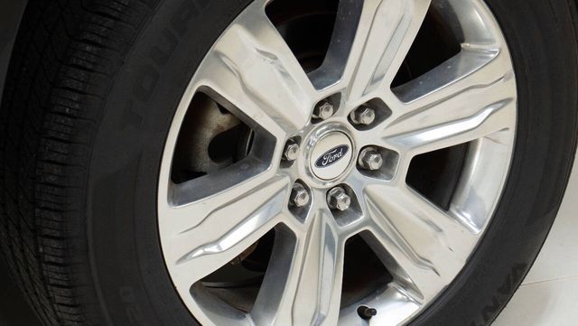 2017 Ford F-150 Platinum 4x4 4dr SuperCrew 5.5 ft. SB | Houston, TX | Houston Auto Credit