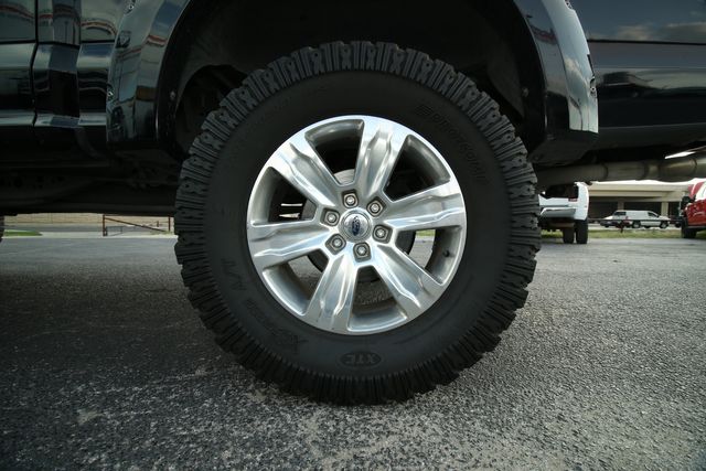 2017 Ford F-150 Lariat SuperCrew 5.5-ft. Bed 4WD | San Antonio, TX | R&L Certified Auto Group 2017 Ford F-150 Lariat SuperCrew 5.5-ft. Bed 4WD | San Antonio, TX | R&L Certified Auto Group