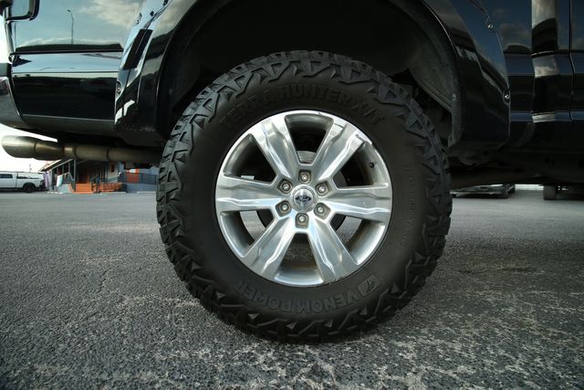 2017 Ford F-150 Lariat SuperCrew 5.5-ft. Bed 4WD | San Antonio, TX | R&L Certified Auto Group 2017 Ford F-150 Lariat SuperCrew 5.5-ft. Bed 4WD | San Antonio, TX | R&L Certified Auto Group