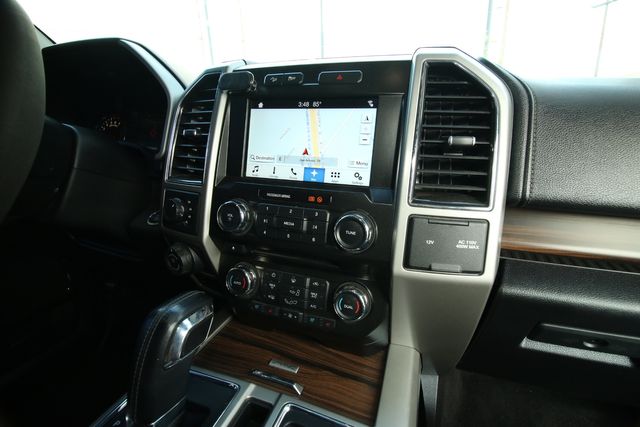 2017 Ford F-150 Lariat SuperCrew 5.5-ft. Bed 4WD | San Antonio, TX | R&L Certified Auto Group 2017 Ford F-150 Lariat SuperCrew 5.5-ft. Bed 4WD | San Antonio, TX | R&L Certified Auto Group