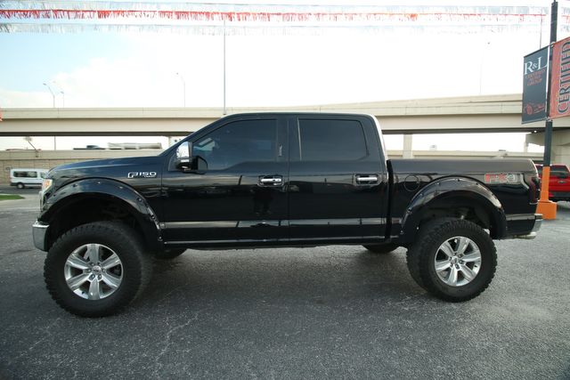 2017 Ford F-150 Lariat SuperCrew 5.5-ft. Bed 4WD | San Antonio, TX | R&L Certified Auto Group 2017 Ford F-150 Lariat SuperCrew 5.5-ft. Bed 4WD | San Antonio, TX | R&L Certified Auto Group