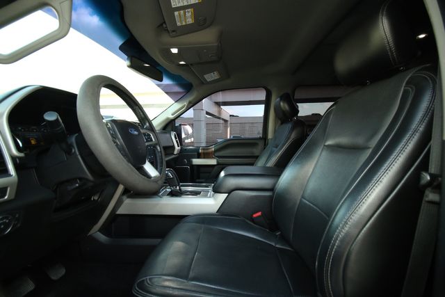 2017 Ford F-150 Lariat SuperCrew 5.5-ft. Bed 4WD | San Antonio, TX | R&L Certified Auto Group 2017 Ford F-150 Lariat SuperCrew 5.5-ft. Bed 4WD | San Antonio, TX | R&L Certified Auto Group