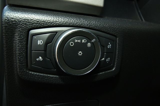 2017 Ford F-150 Lariat SuperCrew 5.5-ft. Bed 4WD | San Antonio, TX | R&L Certified Auto Group 2017 Ford F-150 Lariat SuperCrew 5.5-ft. Bed 4WD | San Antonio, TX | R&L Certified Auto Group