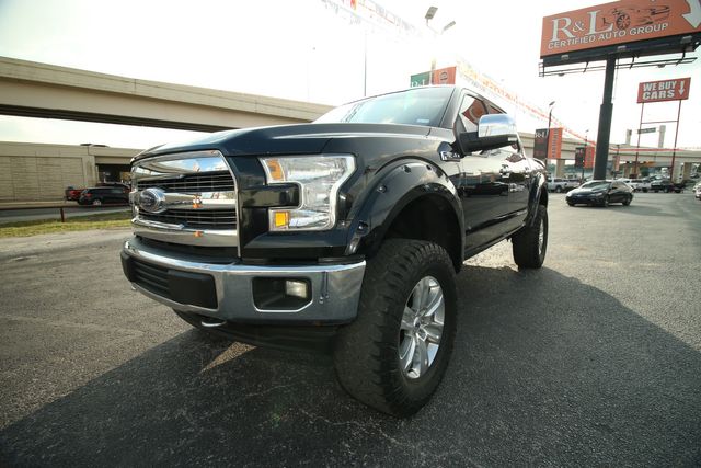 2017 Ford F-150 Lariat SuperCrew 5.5-ft. Bed 4WD | San Antonio, TX | R&L Certified Auto Group 2017 Ford F-150 Lariat SuperCrew 5.5-ft. Bed 4WD | San Antonio, TX | R&L Certified Auto Group