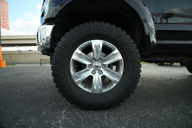 2017 Ford F-150 Lariat SuperCrew 5.5-ft. Bed 4WD | San Antonio, TX | R&L Certified Auto Group 2017 Ford F-150 Lariat SuperCrew 5.5-ft. Bed 4WD | San Antonio, TX | R&L Certified Auto Group