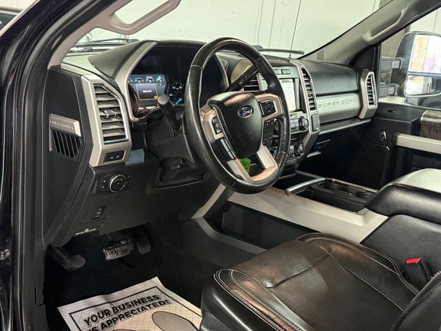 2017 Ford F-250 LARIAT 4X4 6.7L DIESEL FX4 