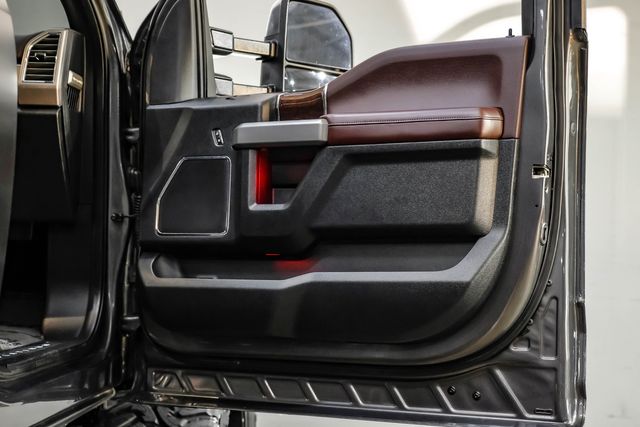 2017 Ford F-250 Super Duty Platinum FX4 FabTech Lift 22" FUEL 40" M/T Pano TX | Dallas, TX | East Dallas Diesel 2017 Ford F-250 Super Duty Platinum FX4 FabTech Lift 22" FUEL 40" M/T Pano TX | Dallas, TX | East Dallas Diesel