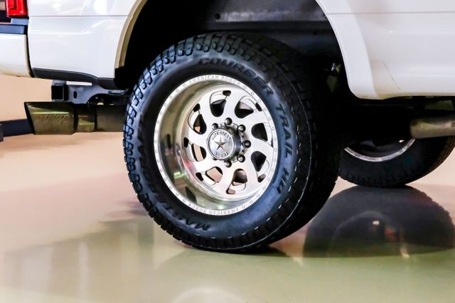 2017 Ford F-250 Super Duty Platinum | Addison, TX | Mr Car Guys 2017 Ford F-250 Super Duty Platinum | Addison, TX | Mr Car Guys