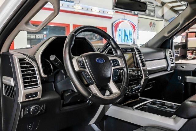 2017 Ford F-250 Super Duty Lariat | Addison, TX | Mr Car Guys 2017 Ford F-250 Super Duty Lariat | Addison, TX | Mr Car Guys