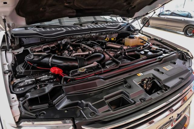 2017 Ford F-250 Super Duty Lariat | Addison, TX | Mr Car Guys 2017 Ford F-250 Super Duty Lariat | Addison, TX | Mr Car Guys