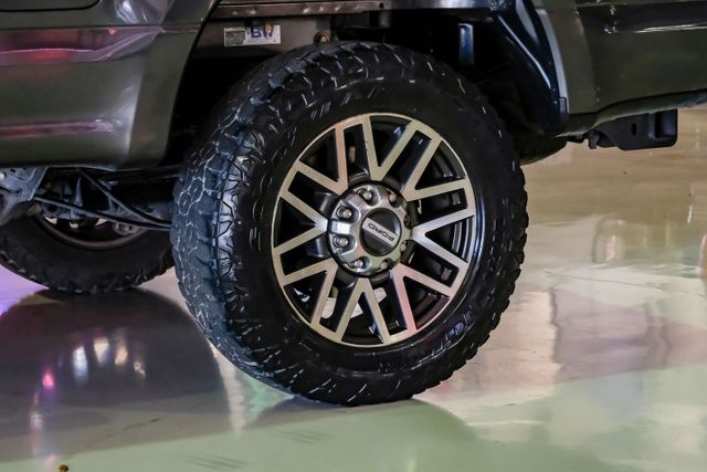 2017 Ford F-250 Super Duty Lariat | Addison, TX | Mr Car Guys