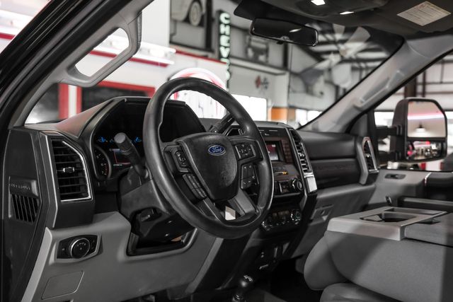 2017 Ford F-250 Super Duty XLT