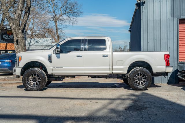 2017 Ford F-250 Super Duty Platinum FX4 / CLEAN CARFAX / LOADED W/ UPGRADES | Austin, TX | Rocky Mountain Truck Stop Austin