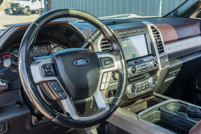 2017 Ford F-250 Super Duty Platinum FX4 / CLEAN CARFAX / LOADED W/ UPGRADES | Austin, TX | Rocky Mountain Truck Stop Austin