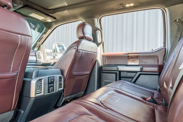 2017 Ford F-250 Super Duty Platinum FX4 / CLEAN CARFAX / LOADED W/ UPGRADES | Austin, TX | Rocky Mountain Truck Stop Austin 2017 Ford F-250 Super Duty Platinum FX4 / CLEAN CARFAX / LOADED W/ UPGRADES | Austin, TX | Rocky Mountain Truck Stop Austin