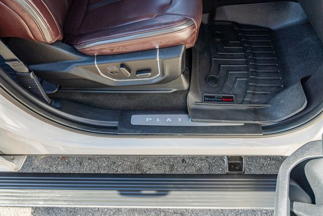 2017 Ford F-250 Super Duty Platinum FX4 / CLEAN CARFAX / LOADED W/ UPGRADES | Austin, TX | Rocky Mountain Truck Stop Austin 2017 Ford F-250 Super Duty Platinum FX4 / CLEAN CARFAX / LOADED W/ UPGRADES | Austin, TX | Rocky Mountain Truck Stop Austin