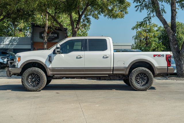 2017 Ford F-250 Super Duty Crew Cab King Ranch Ultimate FX4 / ONE TEXAS OWNER | Austin, TX | Rocky Mountain Truck Stop Austin 2017 Ford F-250 Super Duty Crew Cab King Ranch Ultimate FX4 / ONE TEXAS OWNER | Austin, TX | Rocky Mountain Truck Stop Austin