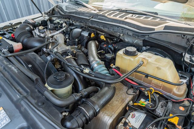 2017 Ford F-250 Super Duty Crew Cab King Ranch Ultimate FX4 / ONE TEXAS OWNER | Austin, TX | Rocky Mountain Truck Stop Austin 2017 Ford F-250 Super Duty Crew Cab King Ranch Ultimate FX4 / ONE TEXAS OWNER | Austin, TX | Rocky Mountain Truck Stop Austin